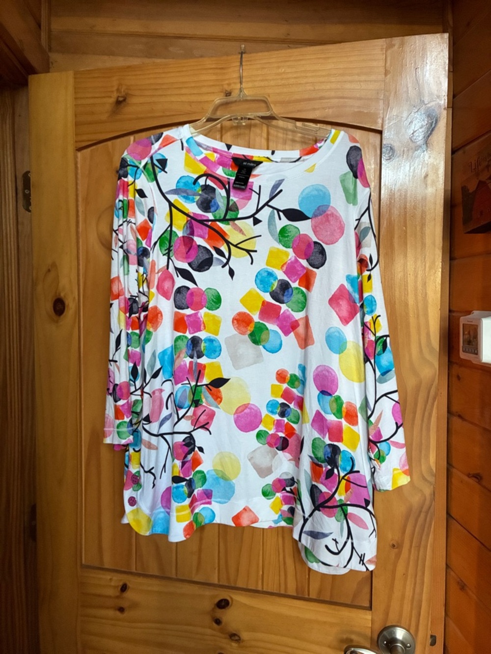 NWT Ali miles soft stretch jersey knit geometric artsy top